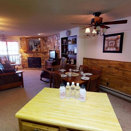 Flagg Mountain 7 Townhouse With High Speed Wifi Daire Red River Dış mekan fotoğraf