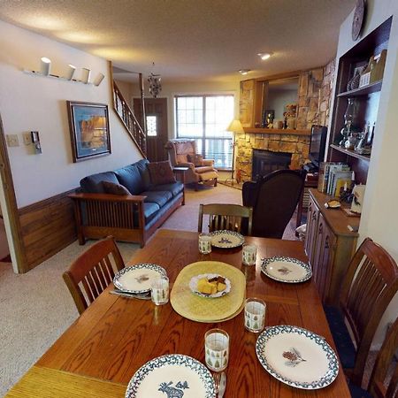 Flagg Mountain 7 Townhouse With High Speed Wifi Daire Red River Dış mekan fotoğraf