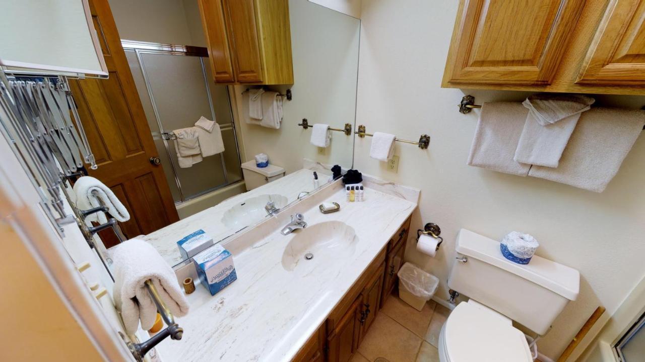 Flagg Mountain 7 Townhouse With High Speed Wifi Daire Red River Dış mekan fotoğraf